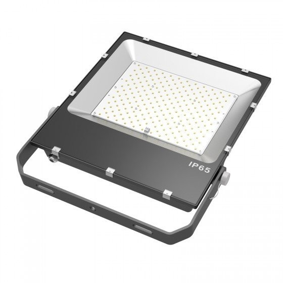 Proyector Led 150W 6000K P65 Alta potencia 18000 Lúmenes