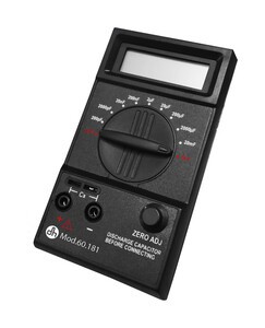 Capacímetro Digital. Medidas de 200pF