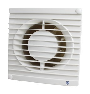 Extractor de baño. 150 mm x 150 mm.